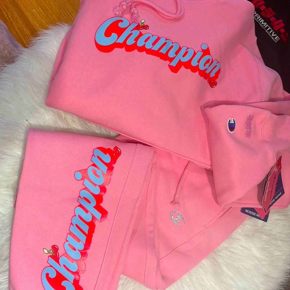Champion Pink Logo Hoodie - Women's Pullover Sweatshirt